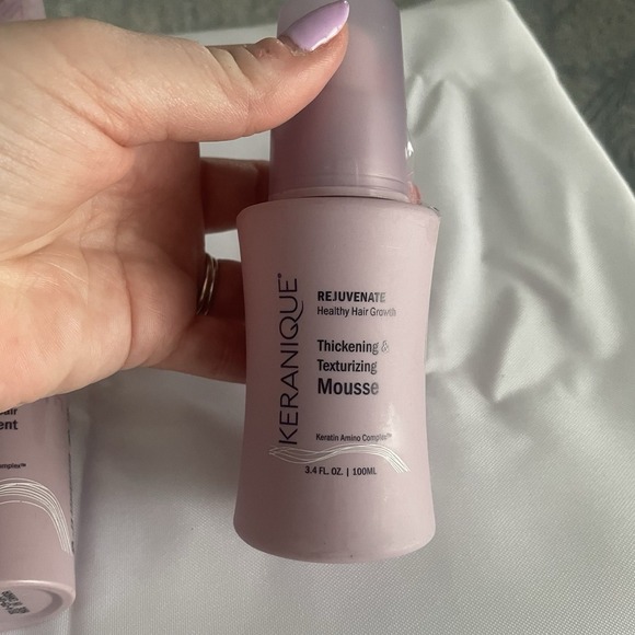 Keranique Deep Hydration Complete Hair Regrowth System 6 Piece Set With Bag - Picture 3 of 10